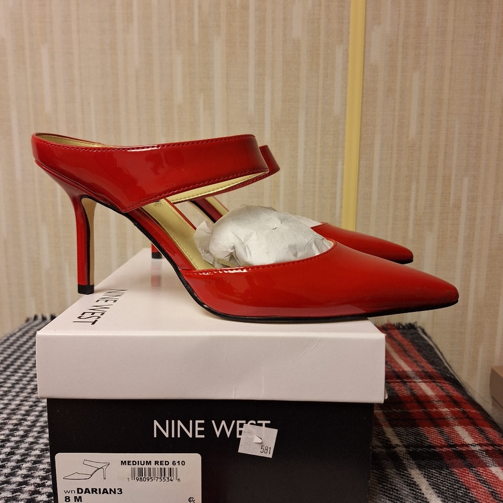 Nine West Red Patent Heels - 8M